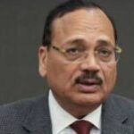 ଧାରାଭିରେ ଅଗ୍ନିକାଣ୍ଡ: ଜଳିଗଲା ଅନେକ କୁଡ଼ିଆ, ହାର୍ବର ଲାଇନ ଲୋକାଲ ଟ୍ରେନ୍ ସେବା ପ୍ରଭାବିତ