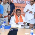 ଶଙ୍କର-ମୁନ୍ନାଙ୍କୁ ମୁହାଁମୁହିଁ ଜେରା: ଶଙ୍କରର ପାର୍ସପୋର୍ଟ,ଫର୍ଚୁନର ଜବତ