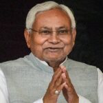 ମହାମହିମ ପଢିଲେ କବିତା