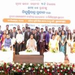 ମେଡ଼ିସିନ ଷ୍ଟୋରରେ ବେଆଇନ ମଦ କାରବାର