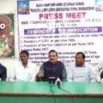 ବାରବାଟିରେ ପିଚ୍ ଅନୁଧ୍ୟାନ କଲେ BCCI ର ଚିଫ ପିଚ୍ କ୍ୟୁରେଟର୍