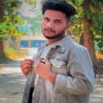 ଅଷ୍ଟମ ଶ୍ରେଣୀ ଛାତ୍ରଙ୍କ ବ୍ୟାଗ୍‌ରୁ ବନ୍ଧୁକ ଜବତ, ସ୍କୁଲ ଆଗରେ ହୋହଲ୍ଲା