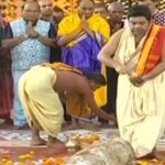 ପୁଣି ଆମ ବସ୍‌ ଦୁର୍ଘଟଣା: ଉତ୍ତ୍ୟକ୍ତ ଲୋକ ଭଙ୍ଗିଲେ ୩ଟି ବସ୍‌