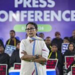 ଗୃହରେ ହଟ୍ଟଗୋଳ, ଆସନ୍ତାକାଲି ସକାଳ ୧୧ ଟା ପର୍ଯ୍ୟନ୍ତ ଲୋକସଭା ମୁଲତବୀ